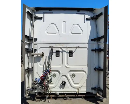 FREIGHTLINER Cascadia 125 Cab Assembly