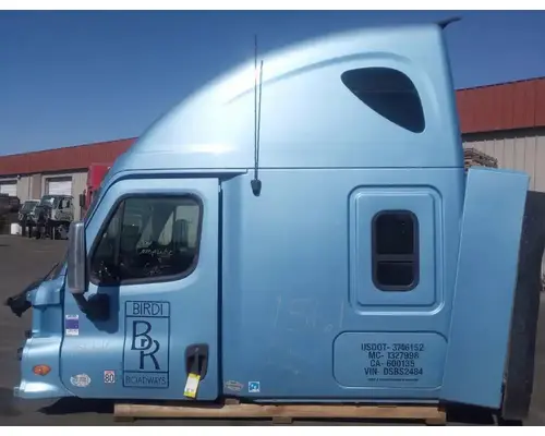 FREIGHTLINER Cascadia 125 Cab Assembly