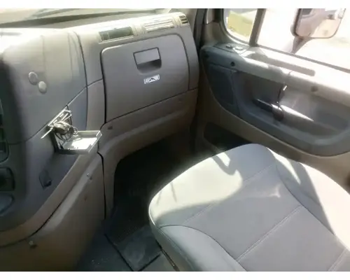 FREIGHTLINER Cascadia 125 Cab Assembly