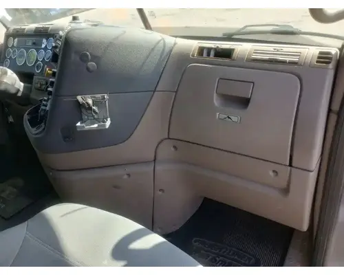 FREIGHTLINER Cascadia 125 Cab Assembly