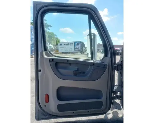 FREIGHTLINER Cascadia 125 Cab Assembly