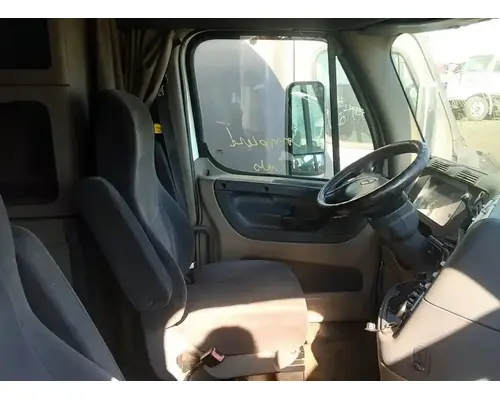 FREIGHTLINER Cascadia 125 Cab Assembly