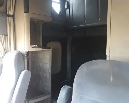 FREIGHTLINER Cascadia 125 Cab Assembly