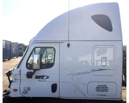 FREIGHTLINER Cascadia 125 Cab Assembly