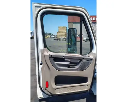 FREIGHTLINER Cascadia 125 Cab Assembly