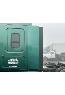 FREIGHTLINER Cascadia 125 Cab/Sleeper Fairing