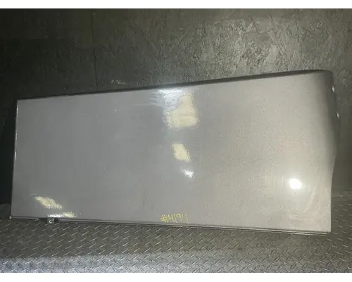 FREIGHTLINER Cascadia 125 CabSleeper Fairing