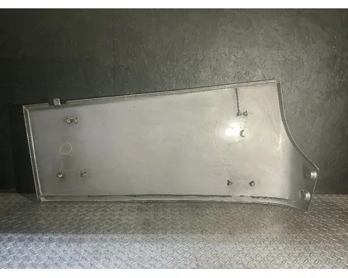 FREIGHTLINER Cascadia 125 CabSleeper Fairing