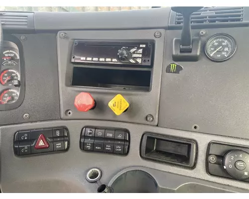 FREIGHTLINER Cascadia 125 Cab