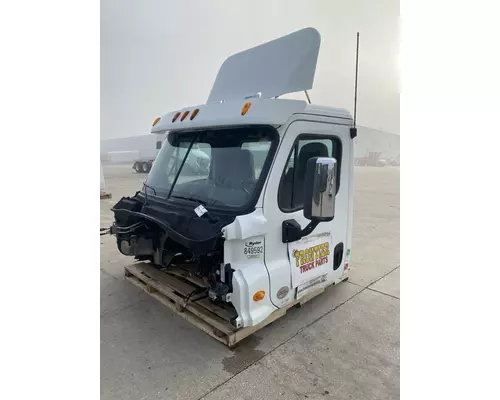 FREIGHTLINER Cascadia 125 Cab