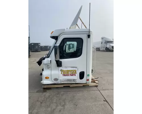 FREIGHTLINER Cascadia 125 Cab