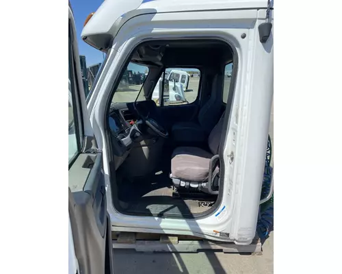 FREIGHTLINER Cascadia 125 Cab