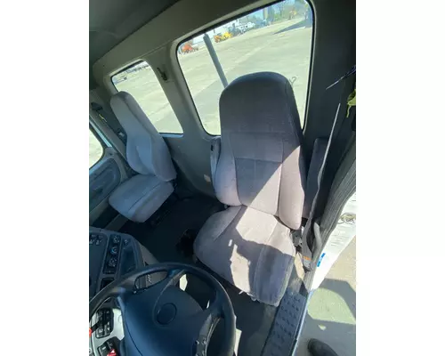 FREIGHTLINER Cascadia 125 Cab