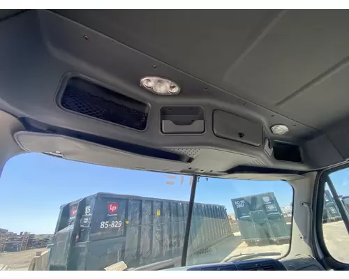 FREIGHTLINER Cascadia 125 Cab