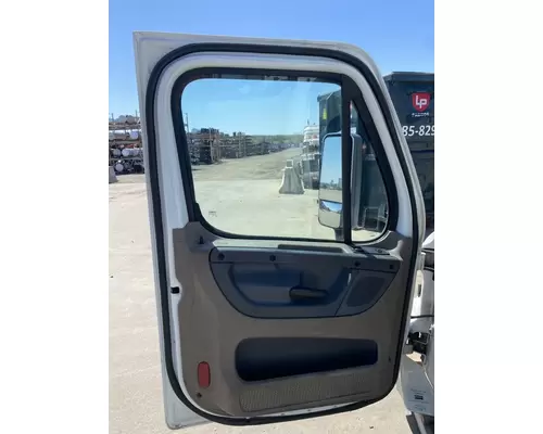 FREIGHTLINER Cascadia 125 Cab