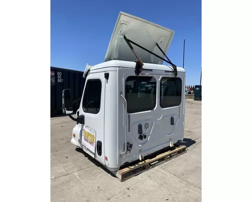 FREIGHTLINER Cascadia 125 Cab