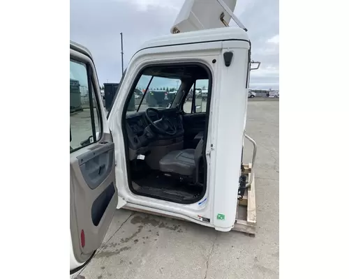 FREIGHTLINER Cascadia 125 Cab