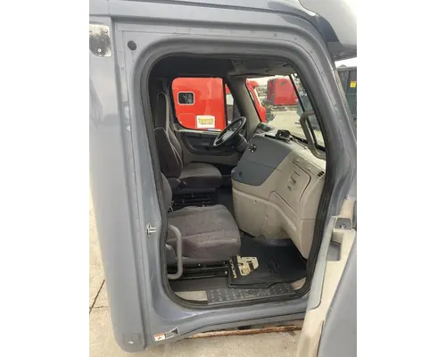 FREIGHTLINER Cascadia 125 Cab