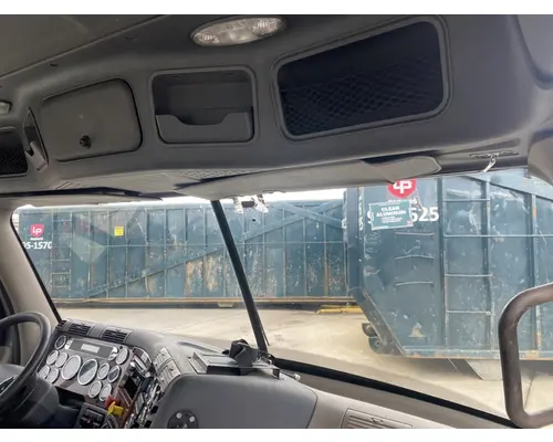 FREIGHTLINER Cascadia 125 Cab