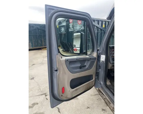 FREIGHTLINER Cascadia 125 Cab