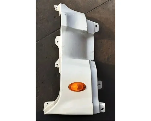 FREIGHTLINER Cascadia 125 Cowl