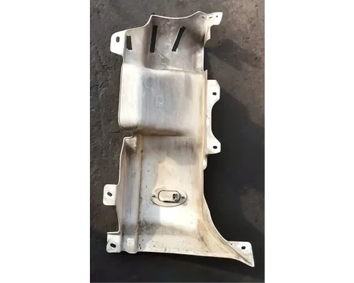 FREIGHTLINER Cascadia 125 Cowl