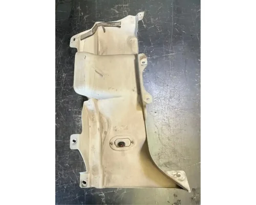 FREIGHTLINER Cascadia 125 Cowl