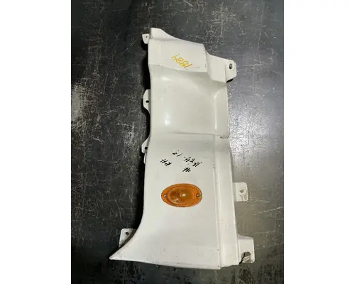 FREIGHTLINER Cascadia 125 Cowl