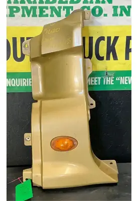 FREIGHTLINER Cascadia 125 Cowl