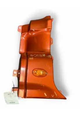 FREIGHTLINER Cascadia 125 Cowl