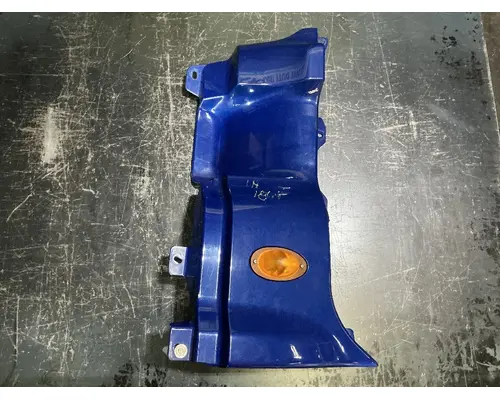 FREIGHTLINER Cascadia 125 Cowl