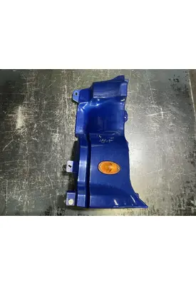 FREIGHTLINER Cascadia 125 Cowl