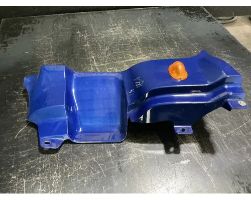 FREIGHTLINER Cascadia 125 Cowl