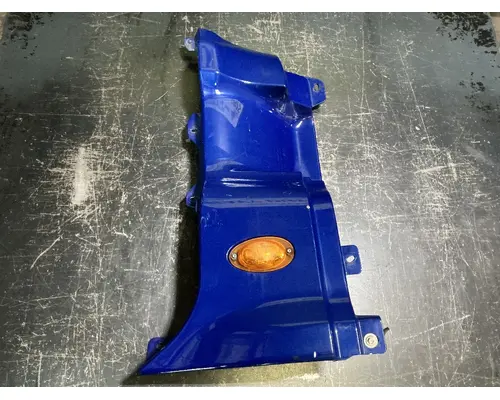 FREIGHTLINER Cascadia 125 Cowl