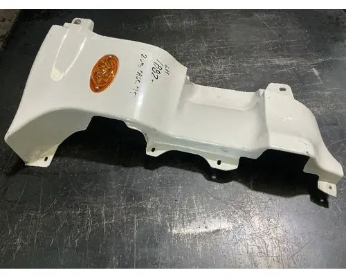 FREIGHTLINER Cascadia 125 Cowl