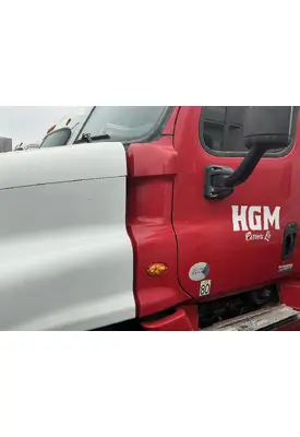 FREIGHTLINER Cascadia 125 Cowl
