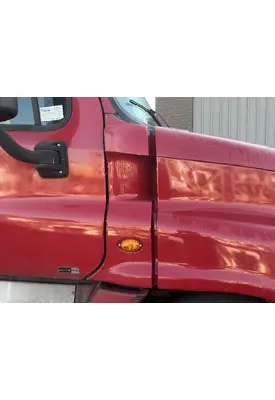 FREIGHTLINER Cascadia 125 Cowl