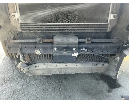 FREIGHTLINER Cascadia 125 Crossmember