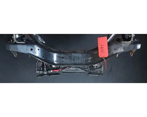 FREIGHTLINER Cascadia 125 Crossmember