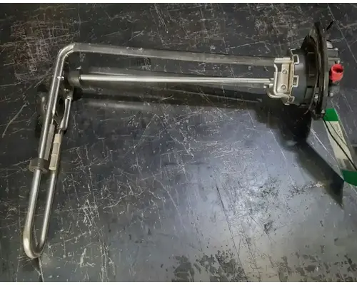 FREIGHTLINER Cascadia 125 DEF Level Sensor