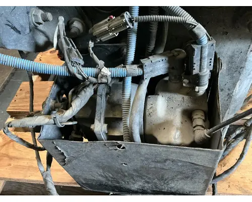 FREIGHTLINER Cascadia 125 DEF Pump