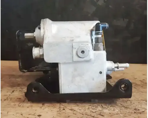 FREIGHTLINER Cascadia 125 DEF Pump