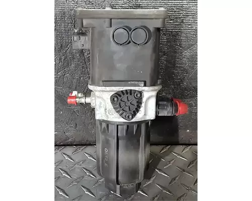 FREIGHTLINER Cascadia 125 DEF Pump