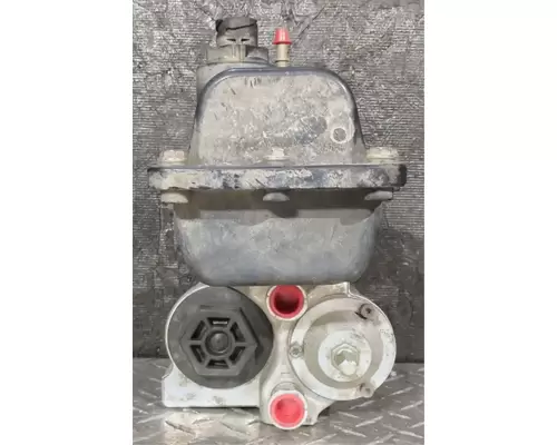 FREIGHTLINER Cascadia 125 DEF Pump