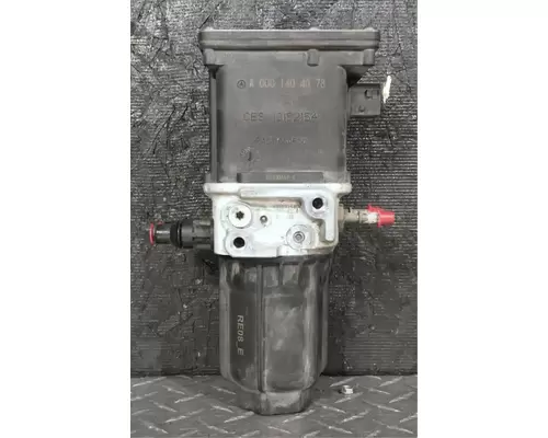 FREIGHTLINER Cascadia 125 DEF Pump