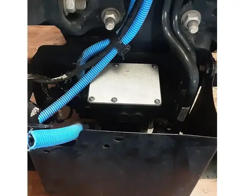FREIGHTLINER Cascadia 125 DEF Pump