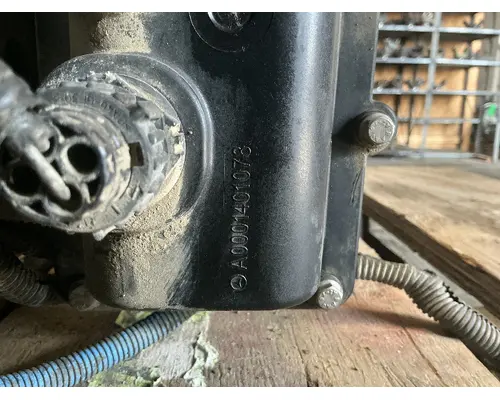 FREIGHTLINER Cascadia 125 DEF Pump