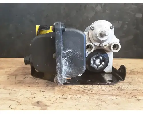 FREIGHTLINER Cascadia 125 DEF Pump