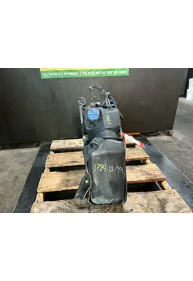 FREIGHTLINER Cascadia 125 DEF Tank