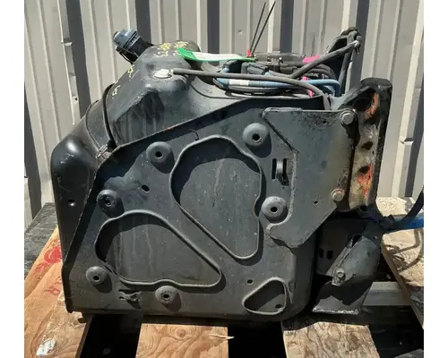 FREIGHTLINER Cascadia 125 DEF Tank